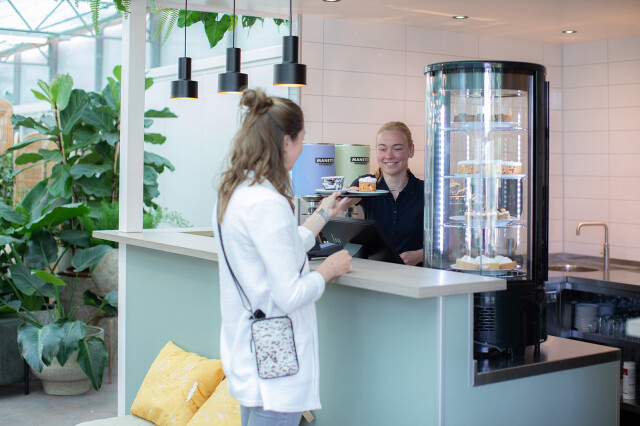 Huiting Vianen Schenkerij koffie met gebak